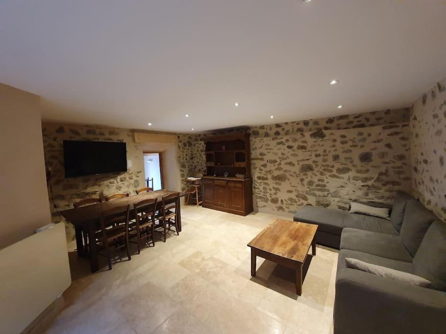 Grange En Pierres. Grand Jardin Et Belle Vue Villa Saurat Ngoại thất bức ảnh